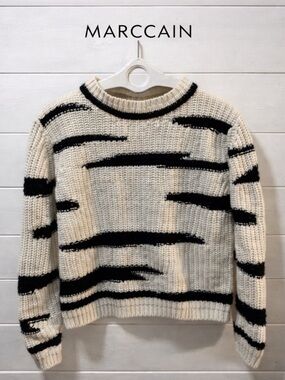 MARC CAIN Black & Ivory Knit Sweater Size N1 (34)